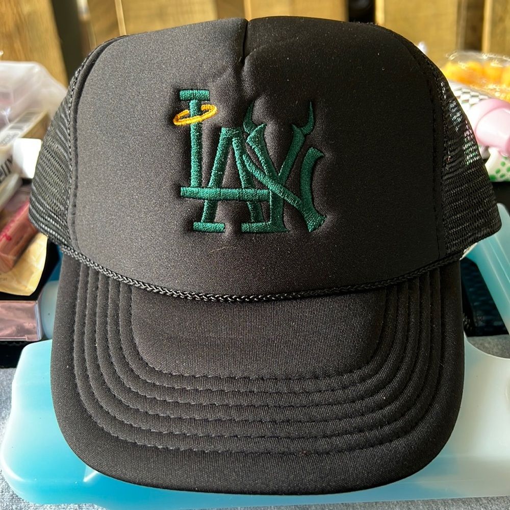 Lostlove Black & Monster Green "La2ny" Hat
